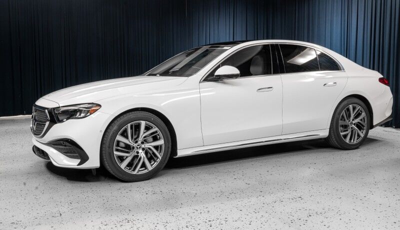 2025 Mercedes Benz E 350 Sedan photo 2