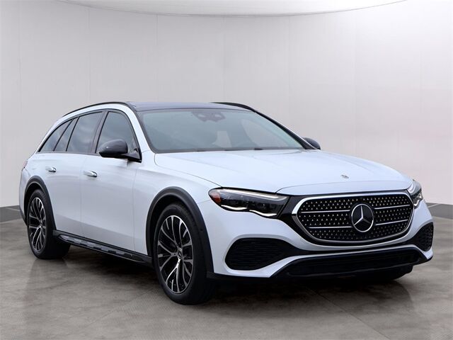 2025 Mercedes-Benz E-Class E 450 Oshkosh WI