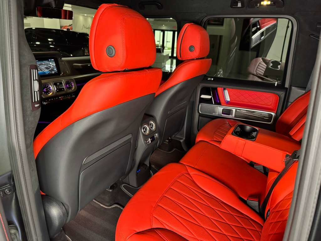 2025 Mercedes-Benz G-Class AMG G 63 body kit,Night Black Magno paint,Exclusive Nappa leather,Burmester High-End audio AND MORE! Fort Lauderdale FL