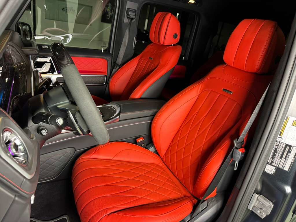 2025 Mercedes-Benz G-Class AMG G 63 body kit,Night Black Magno paint,Exclusive Nappa leather,Burmester High-End audio AND MORE! Fort Lauderdale FL
