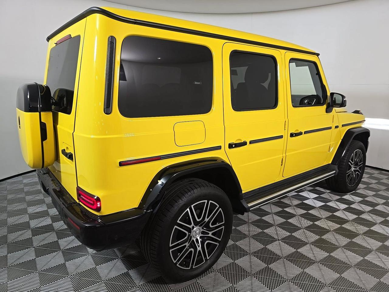 2025 Mercedes-Benz G-Class G 580 4MATIC&reg; Burmester 3D Sound / Adaptive Cruise Portland OR
