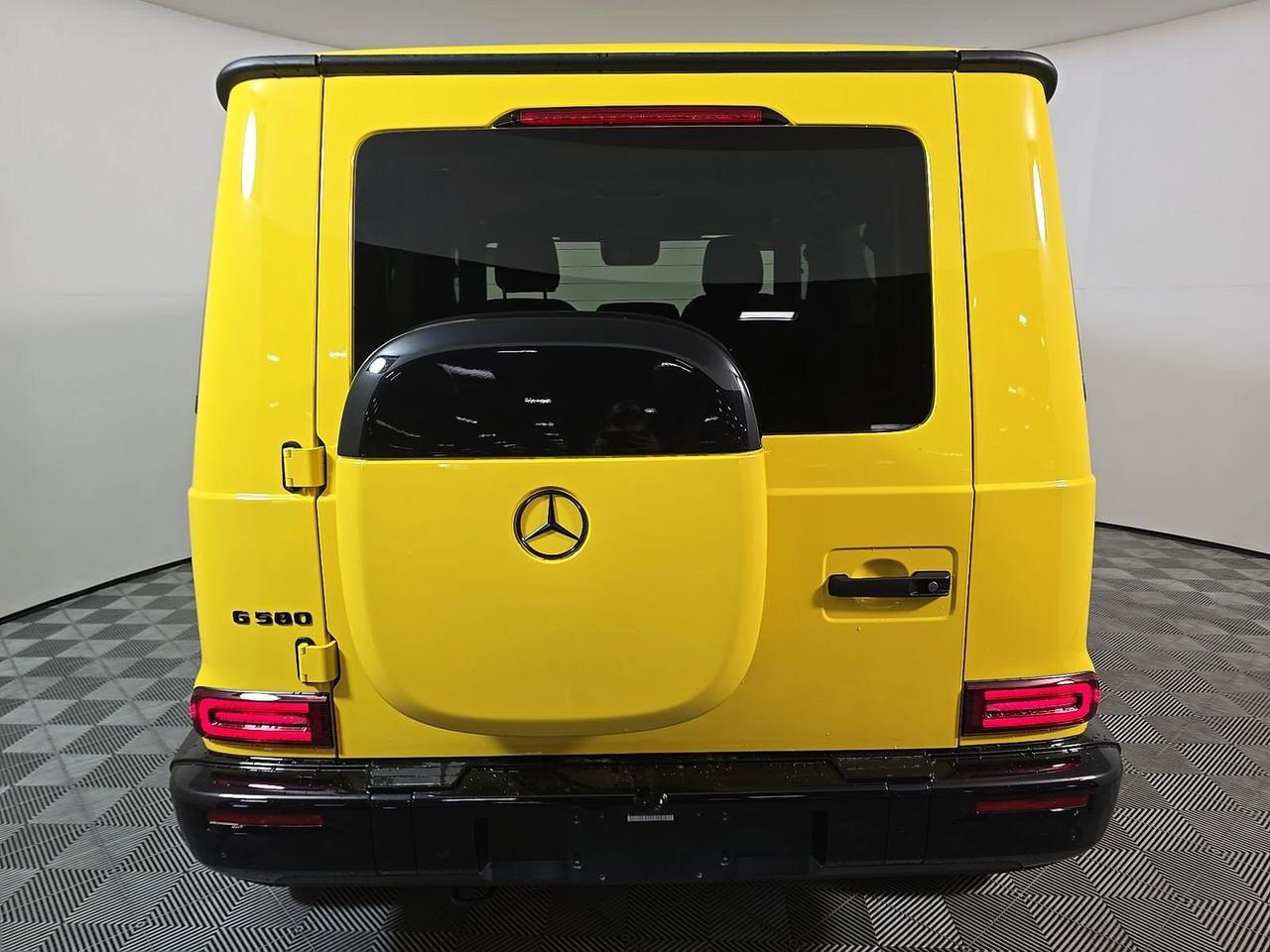 2025 Mercedes-Benz G-Class G 580 4MATIC&reg; Burmester 3D Sound / Adaptive Cruise Portland OR