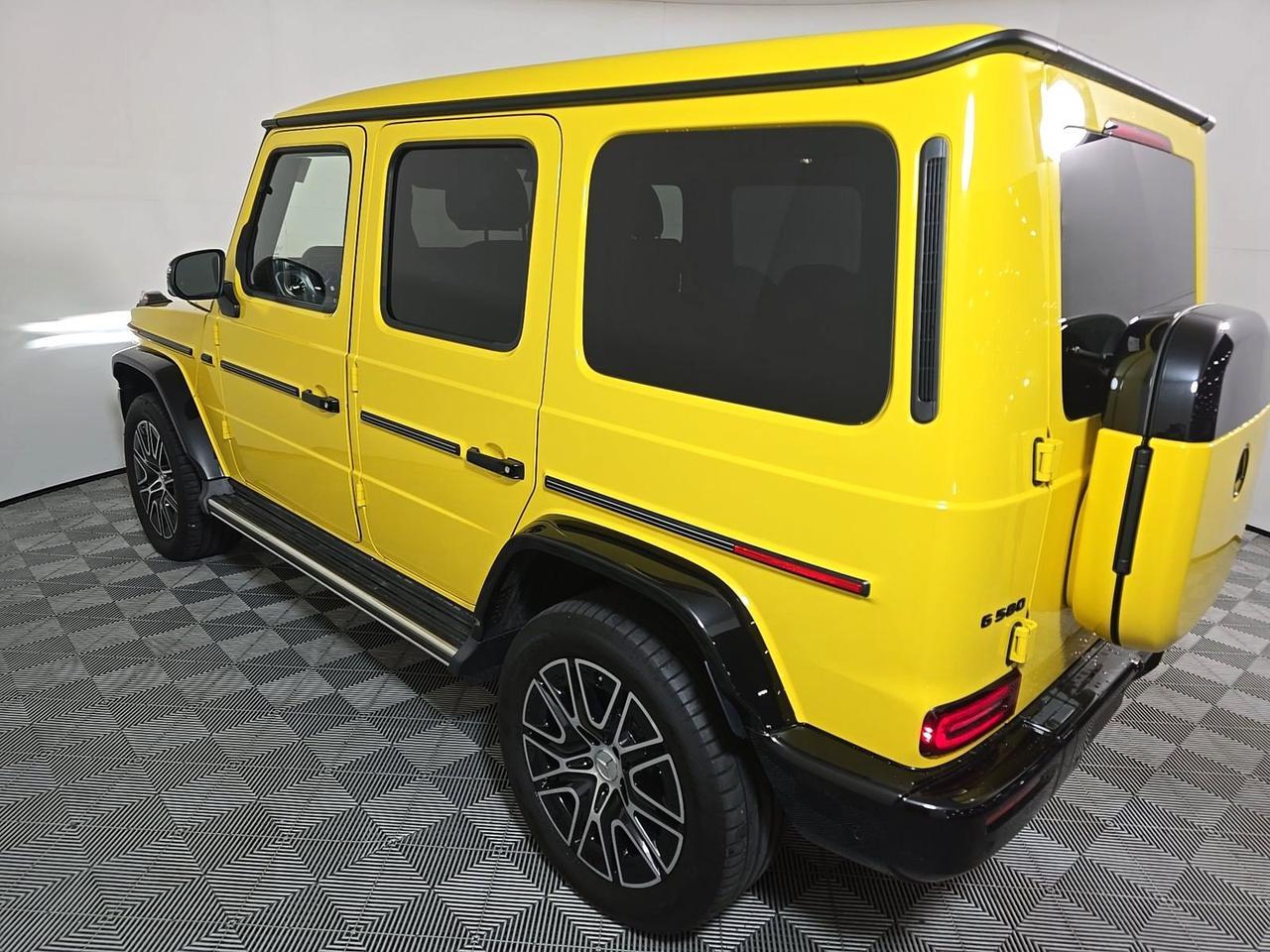 2025 Mercedes-Benz G-Class G 580 4MATIC&reg; Burmester 3D Sound / Adaptive Cruise Portland OR