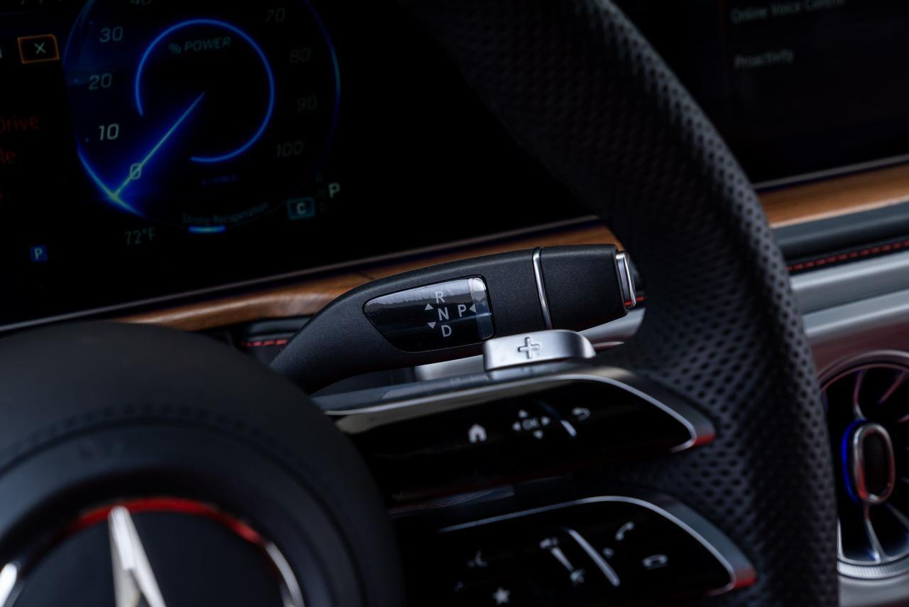 2025 Mercedes-Benz G-Class G 580 MANUFAKTUR Interior Package Plus / Burmester Audio Portland OR