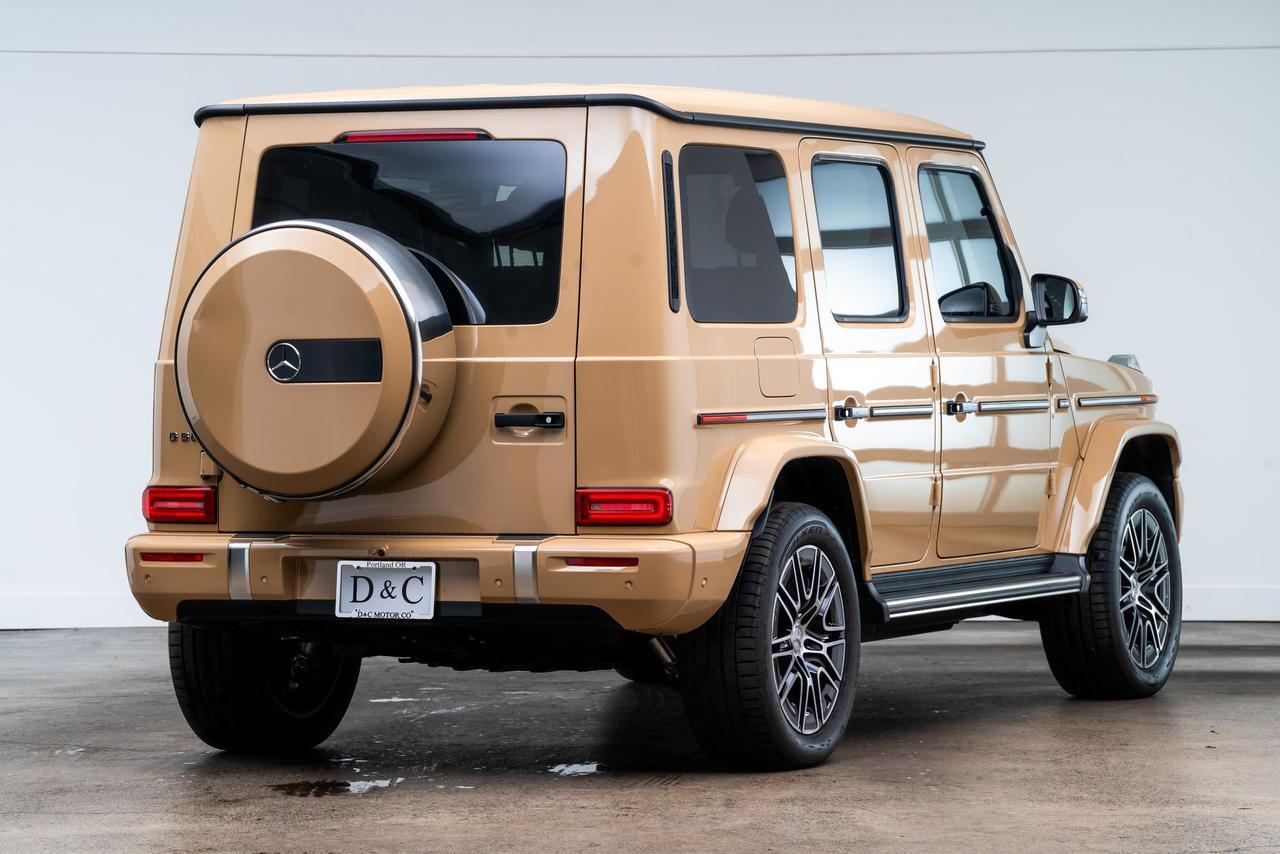 2025 Mercedes-Benz G-Class G 580 MANUFAKTUR Interior Package Plus / Burmester Audio Portland OR