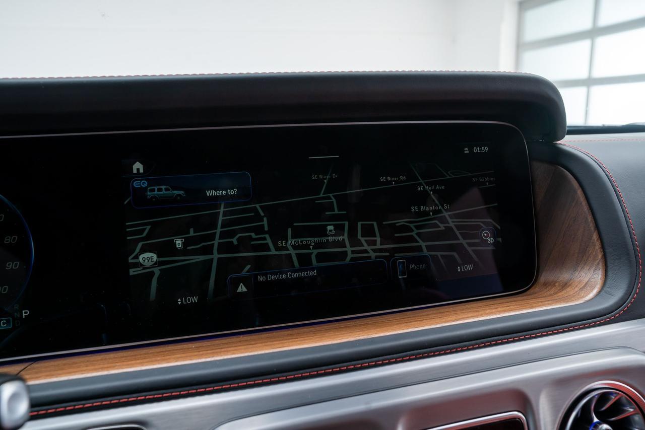 2025 Mercedes-Benz G-Class G 580 MANUFAKTUR Interior Package Plus / Burmester Audio Portland OR