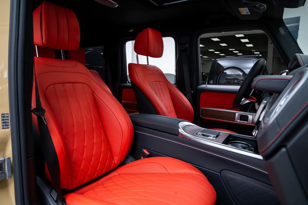 2025 Mercedes-Benz G-Class G 580 MANUFAKTUR Interior Package Plus / Burmester Audio Portland OR
