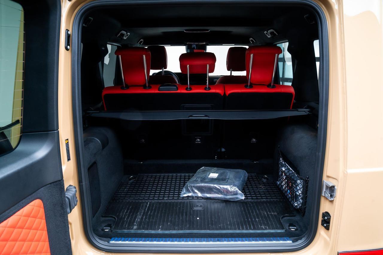 2025 Mercedes-Benz G-Class G 580 MANUFAKTUR Interior Package Plus / Burmester Audio Portland OR