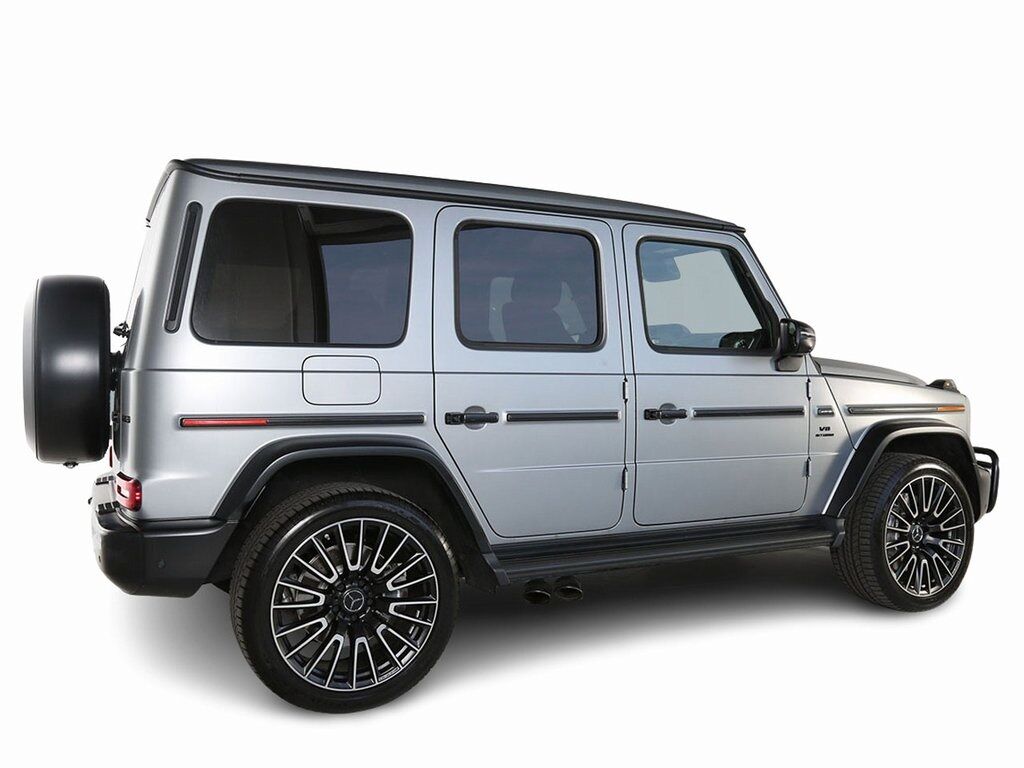 2025 Mercedes Benz G AMG 63 photo 8