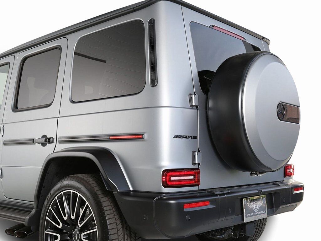 2025 Mercedes Benz G AMG 63 photo 5