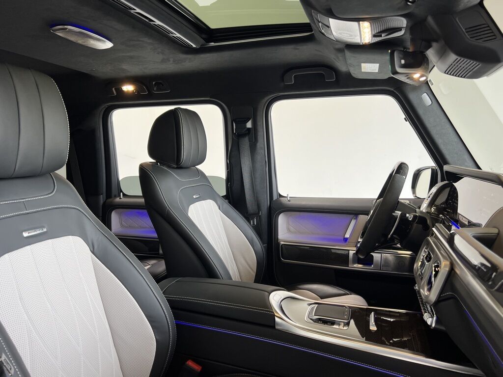 2025 Mercedes Benz G AMG 63 photo 20