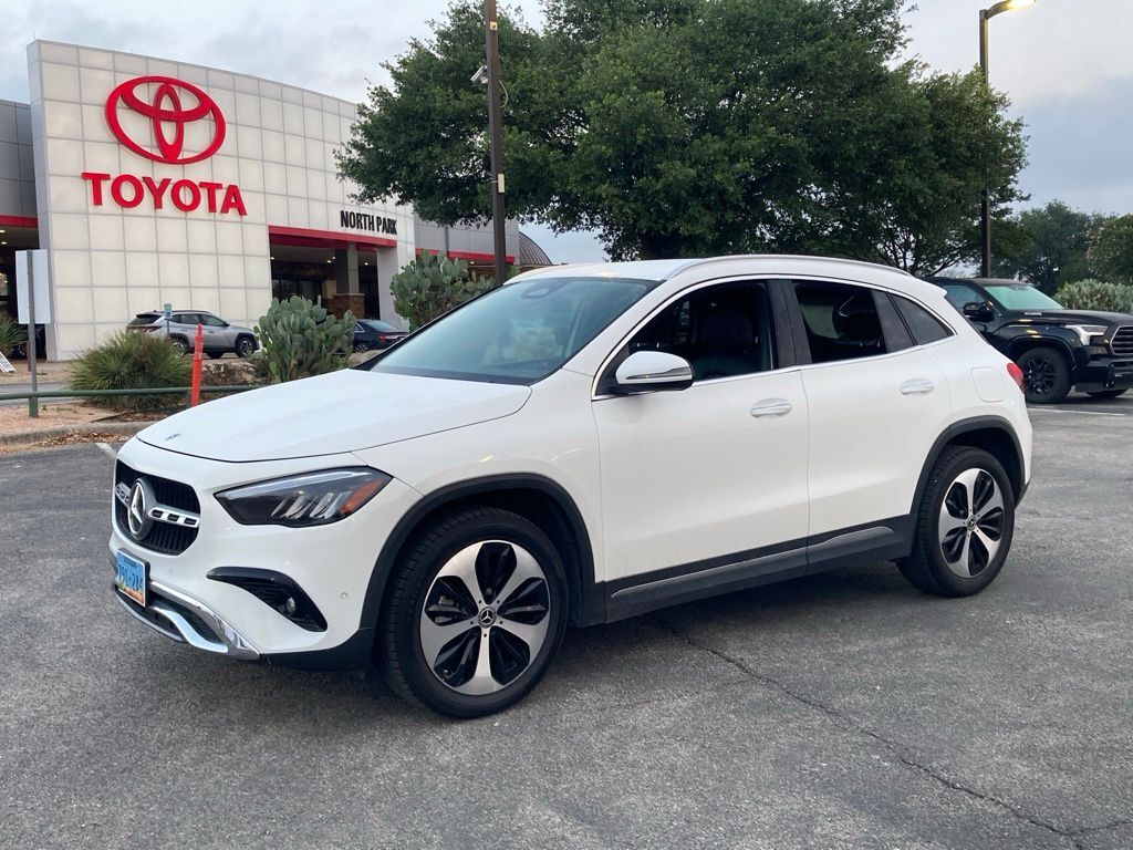 2025 Mercedes-Benz GLA