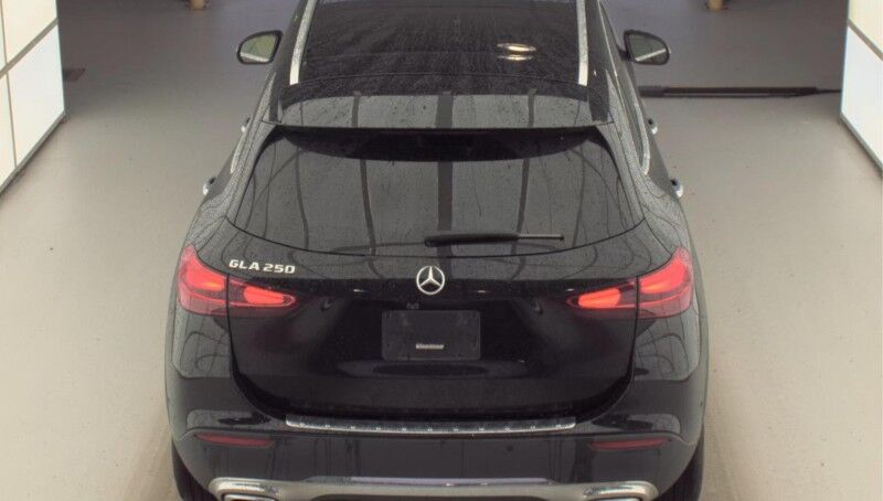 2025 Mercedes-Benz GLA GLA 250 w/PANORAMIC SUNROOF Seffner FL