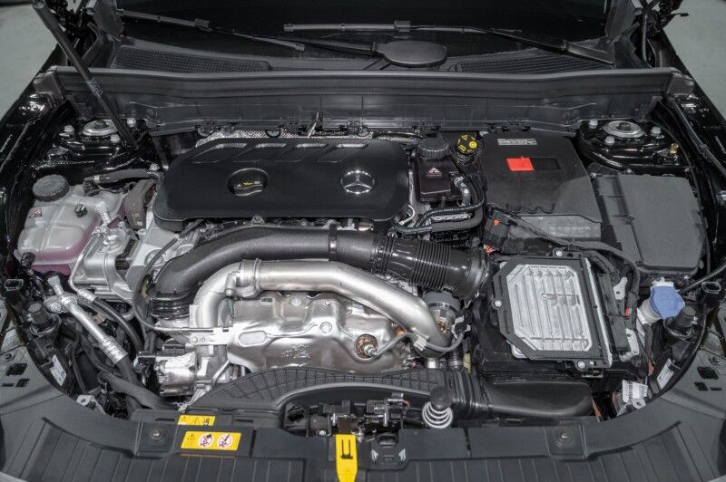 2025 Mercedes-Benz GLB 250 4MATIC&reg; SUV Peoria AZ