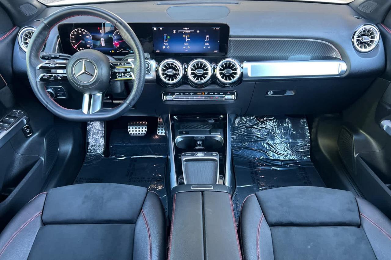 2025 Mercedes-Benz GLB 250 GLB 250