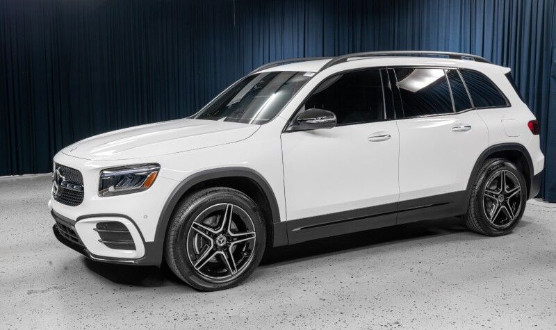 2025 Mercedes-Benz GLB 250 SUV