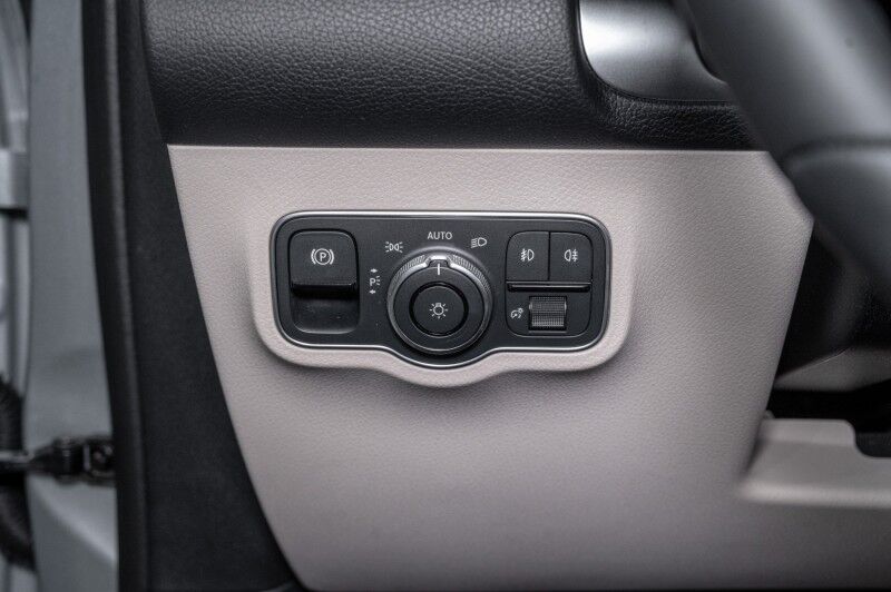 2025 Mercedes-Benz GLB 250 SUV Irving TX