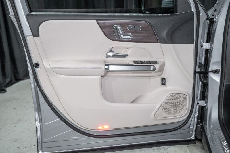 2025 Mercedes-Benz GLB 250 SUV Irving TX