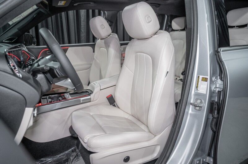 2025 Mercedes-Benz GLB 250 SUV Irving TX