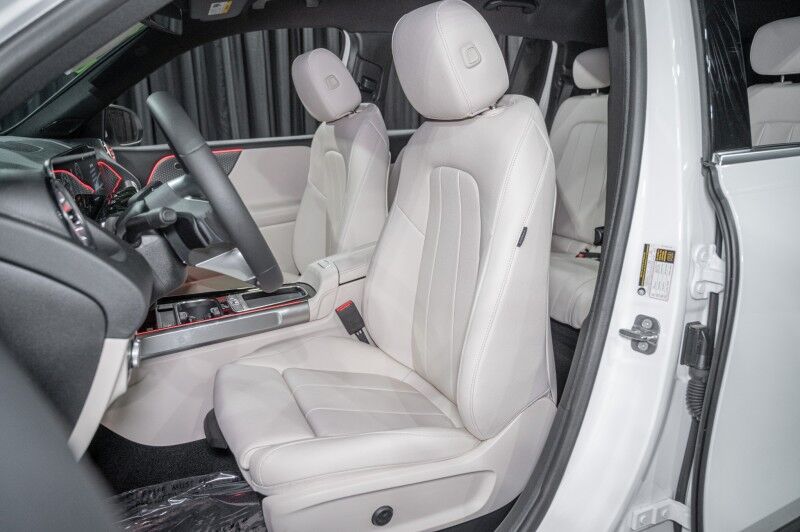 2025 Mercedes-Benz GLB 250 SUV Peoria AZ