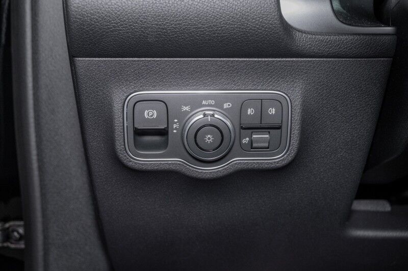 2025 Mercedes-Benz GLB 250 SUV Peoria AZ
