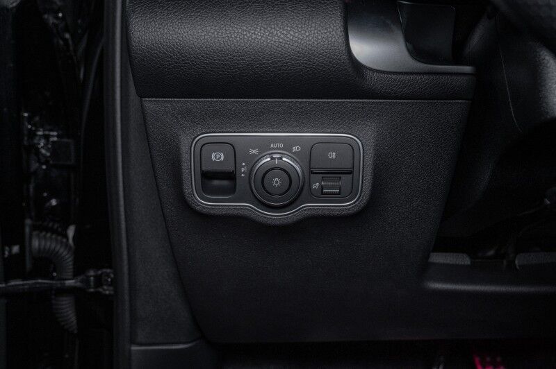 2025 Mercedes-Benz GLB 250 SUV Peoria AZ