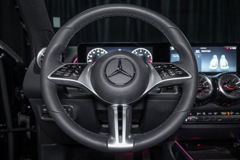 2025 Mercedes-Benz GLB 250 SUV Peoria AZ