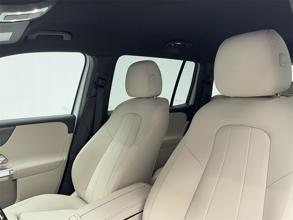 2025 Mercedes-Benz GLB GLB 250 NAV,CAM,HTD STS,BLIND SPOT,19&quot; WLS Plano TX