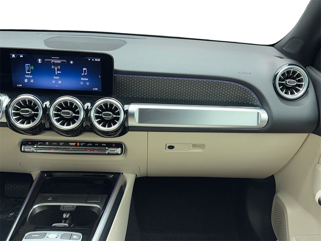 2025 Mercedes-Benz GLB GLB 250 NAV,CAM,HTD STS,BLIND SPOT,19&quot; WLS Plano TX