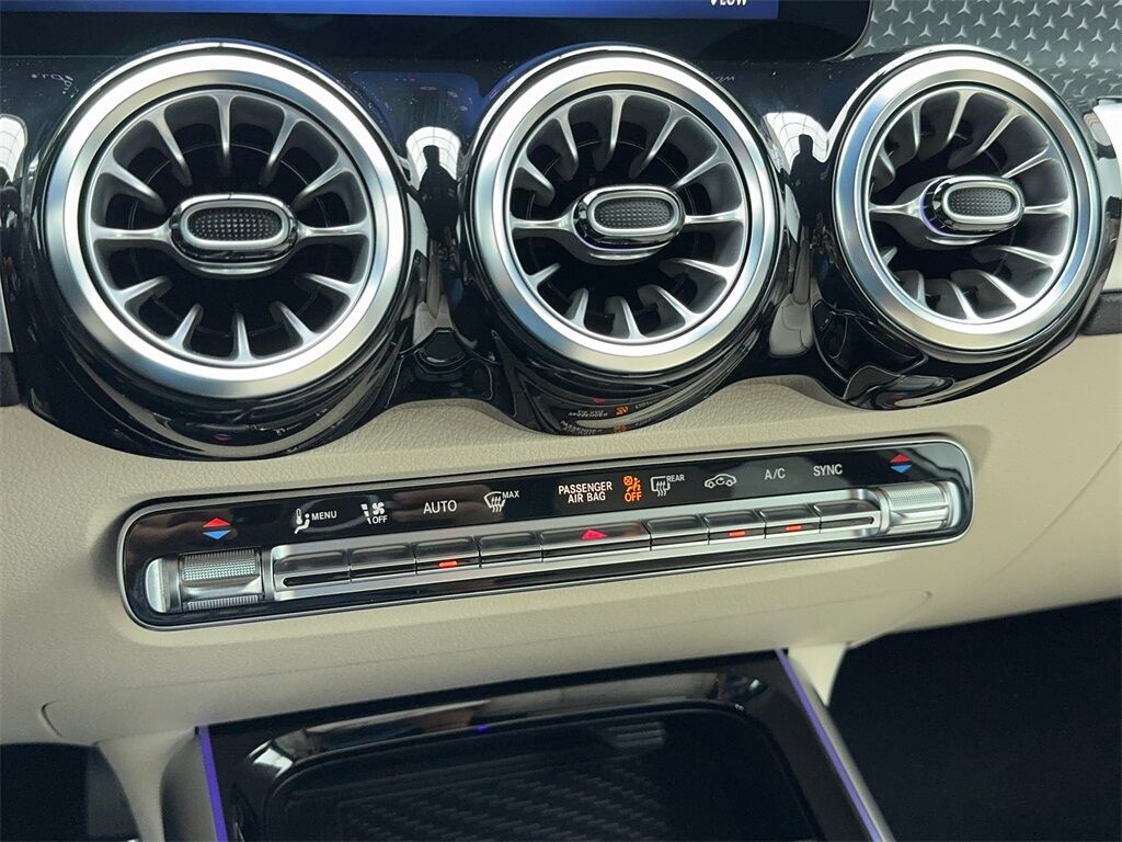2025 Mercedes-Benz GLB GLB 250 NAV,CAM,HTD STS,BLIND SPOT,19&quot; WLS Plano TX
