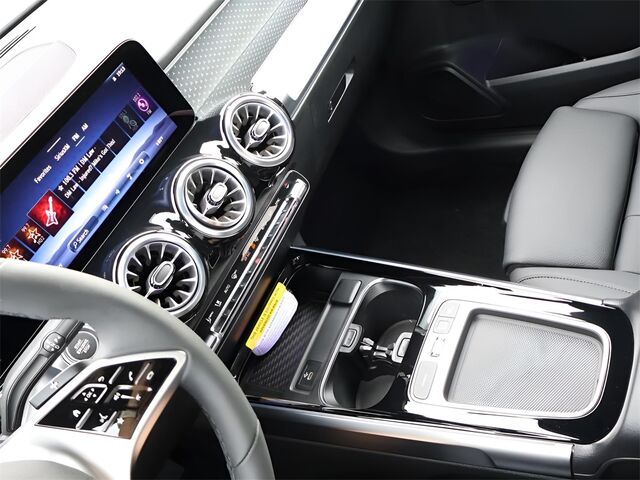 2025 Mercedes-Benz GLB GLB 250 Oshkosh WI