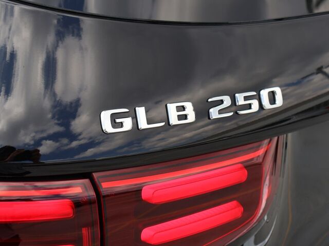 2025 Mercedes-Benz GLB GLB 250 Oshkosh WI
