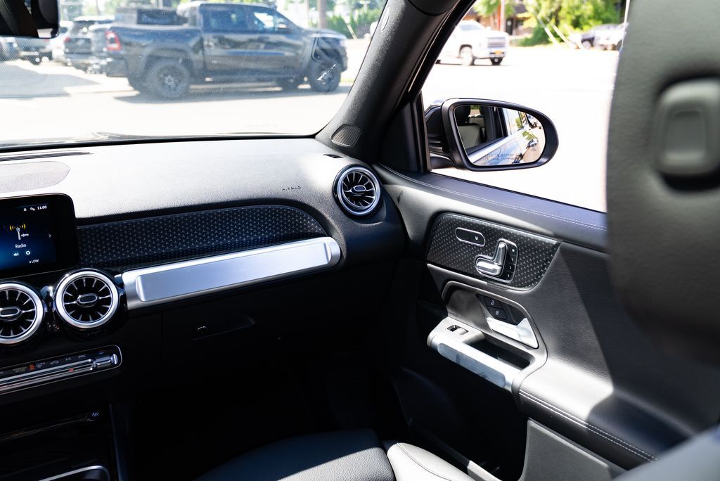 2025 Mercedes-Benz GLB GLB 250 Milwaukie OR