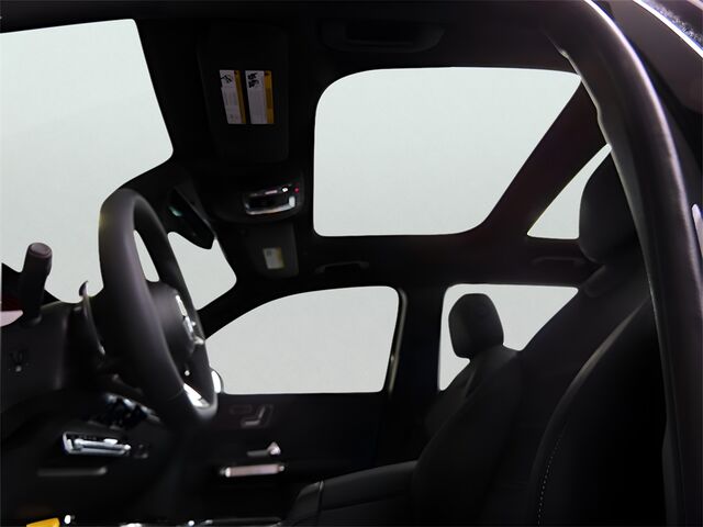 2025 Mercedes-Benz GLB GLB 35 AMG® Oshkosh WI