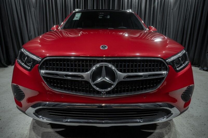2025 Mercedes-Benz GLC 300 SUV