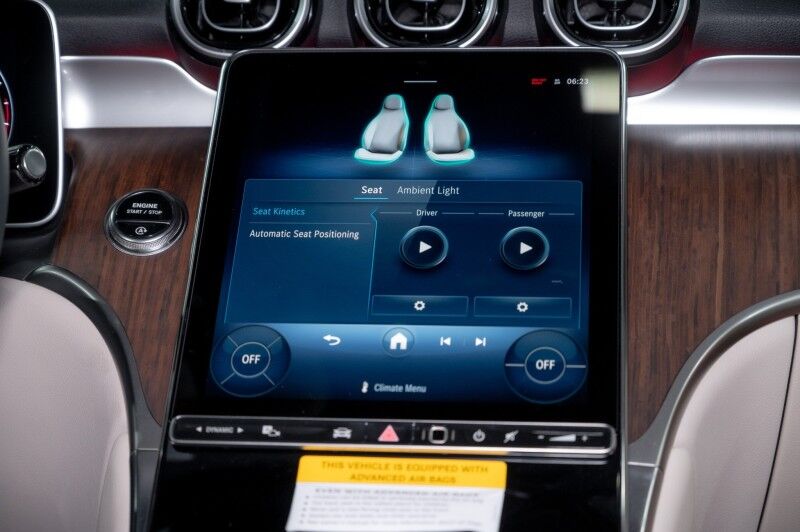 2025 Mercedes Benz GLC 300 photo 16