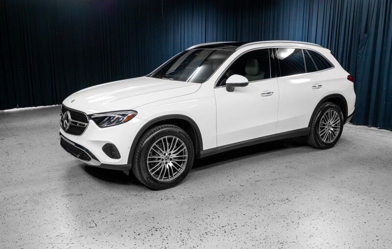 2025 Mercedes-Benz GLC 300 SUV