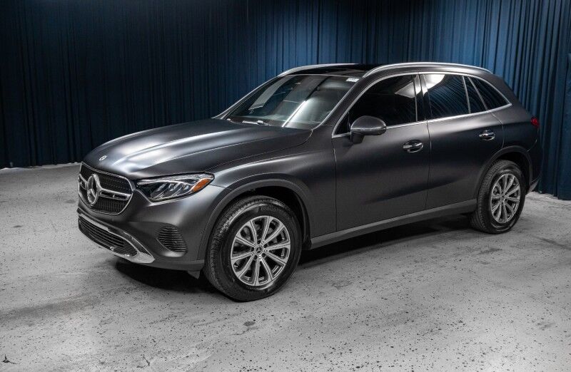 2025 Mercedes-Benz GLC 300 SUV
