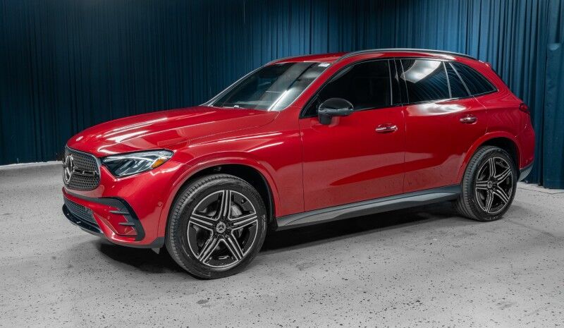 2025 Mercedes-Benz GLC 300 SUV