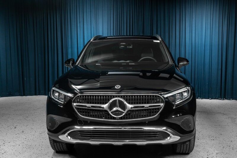 2025 Mercedes-Benz GLC 300 SUV