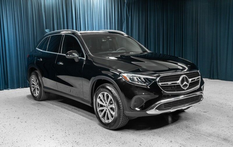 2025 Mercedes-Benz GLC 300 SUV