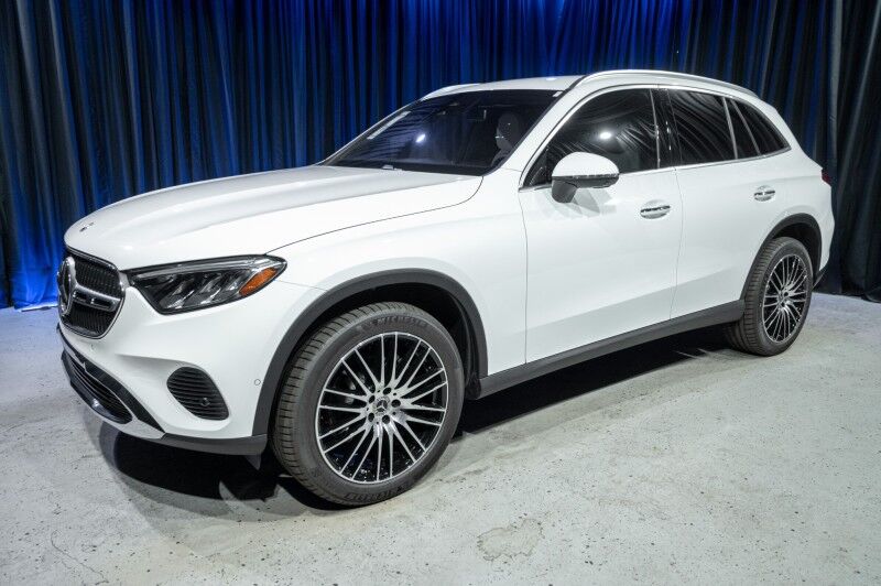 2025 Mercedes-Benz GLC 300 SUV