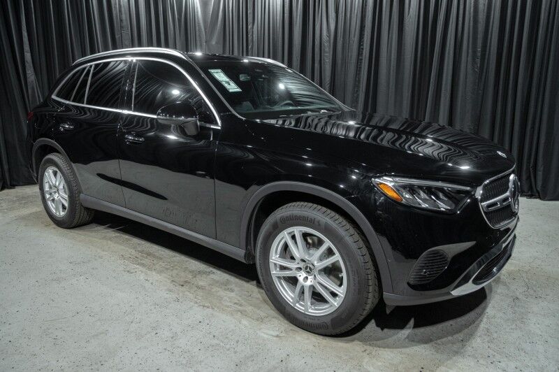 2025 Mercedes-Benz GLC 300 SUV