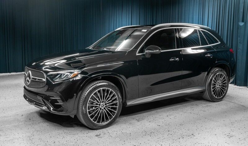 2025 Mercedes-Benz GLC 300 SUV