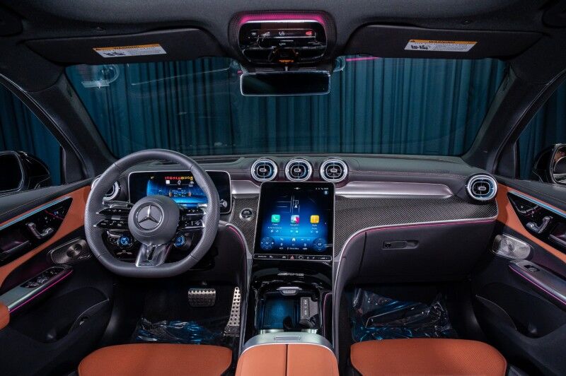 2025 Mercedes Benz GLC 43 AMG 4MATIC photo 12