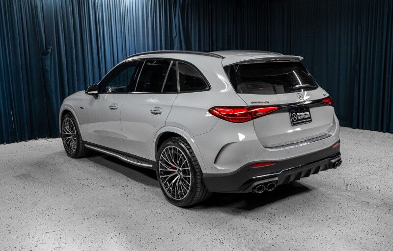 2025 Mercedes Benz GLC 43 AMG 4MATIC photo 9