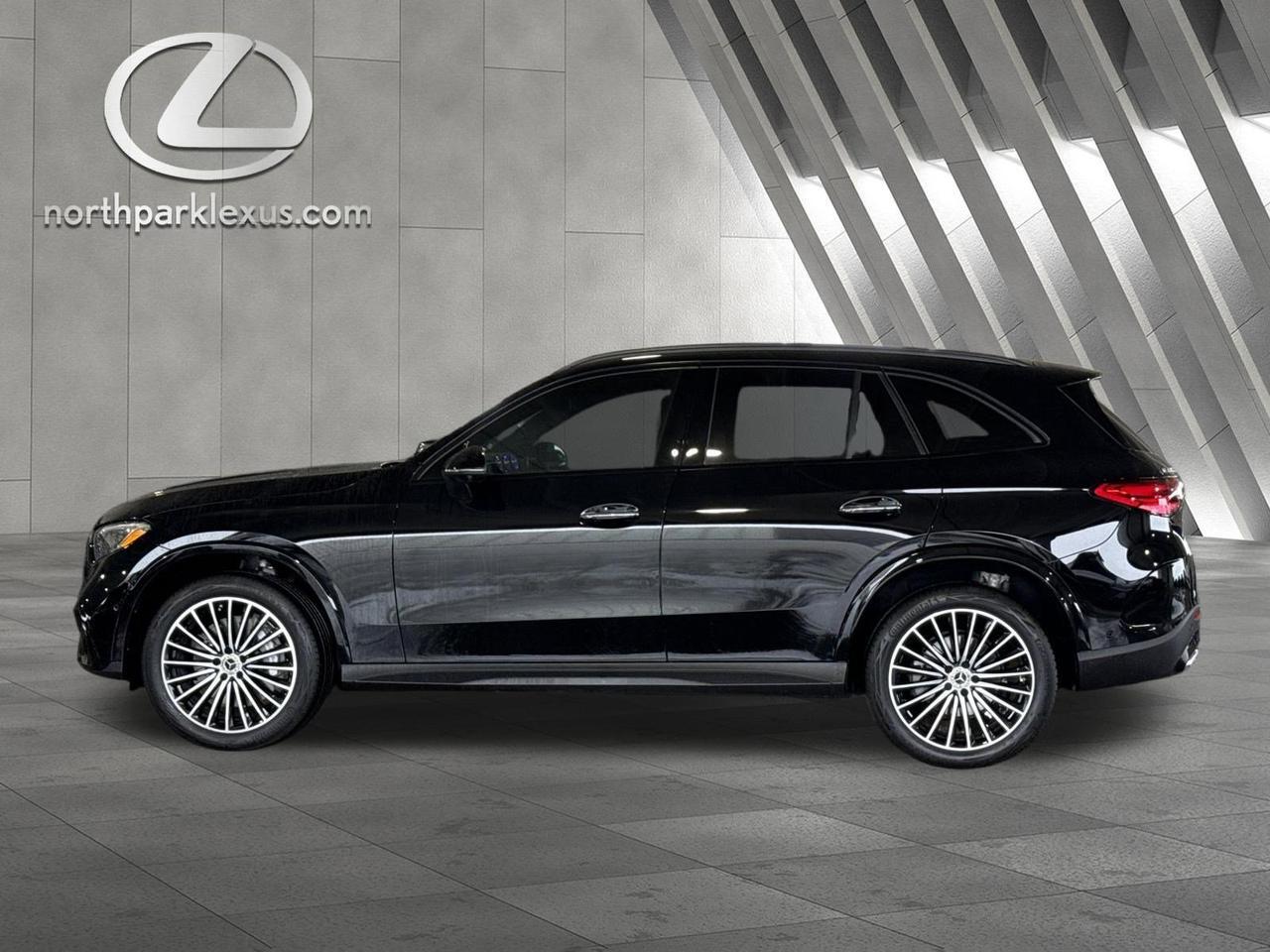 2025 Mercedes-Benz GLC G 300