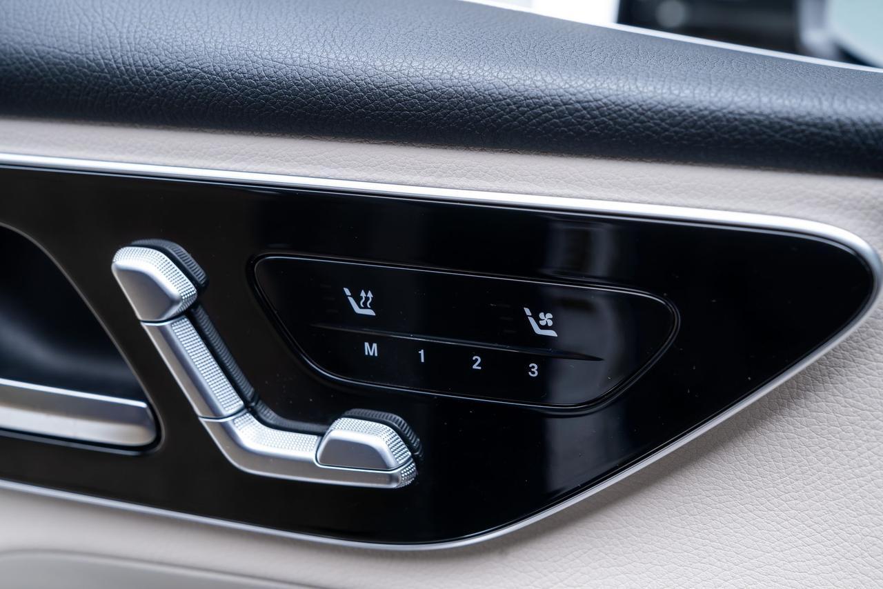 2025 Mercedes-Benz GLC GLC 300 Exclusive Trim AMG Line Portland OR