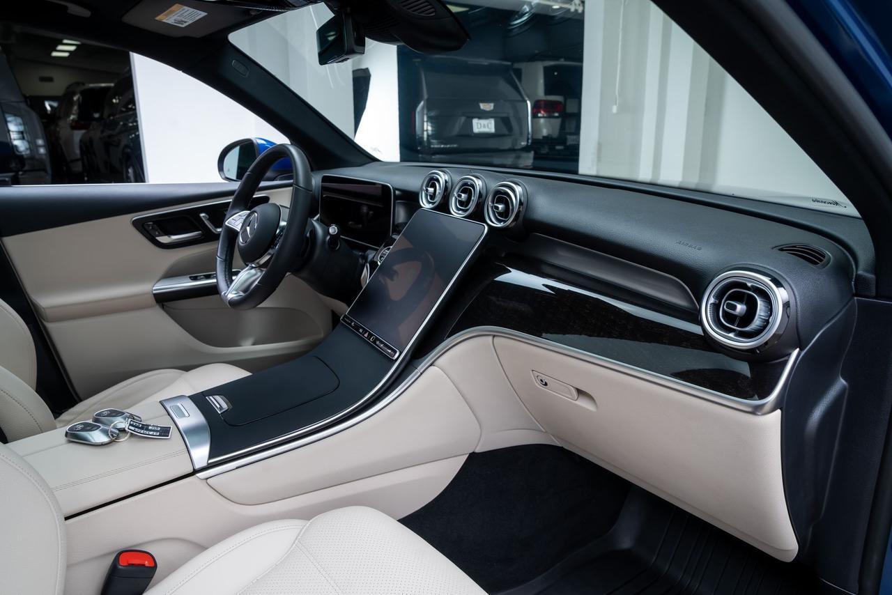 2025 Mercedes-Benz GLC GLC 300 Exclusive Trim AMG Line Portland OR