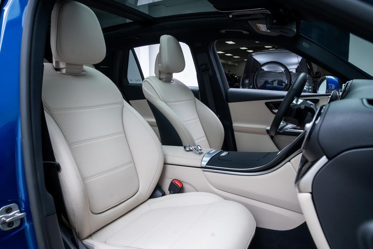 2025 Mercedes-Benz GLC GLC 300 Exclusive Trim AMG Line Portland OR